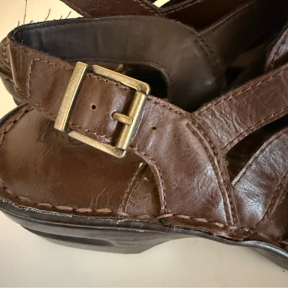 boc Women's Woven Mule Adjustable Strap Size 8 Brown Faux Leather with Buckle - Picture 9 of 13